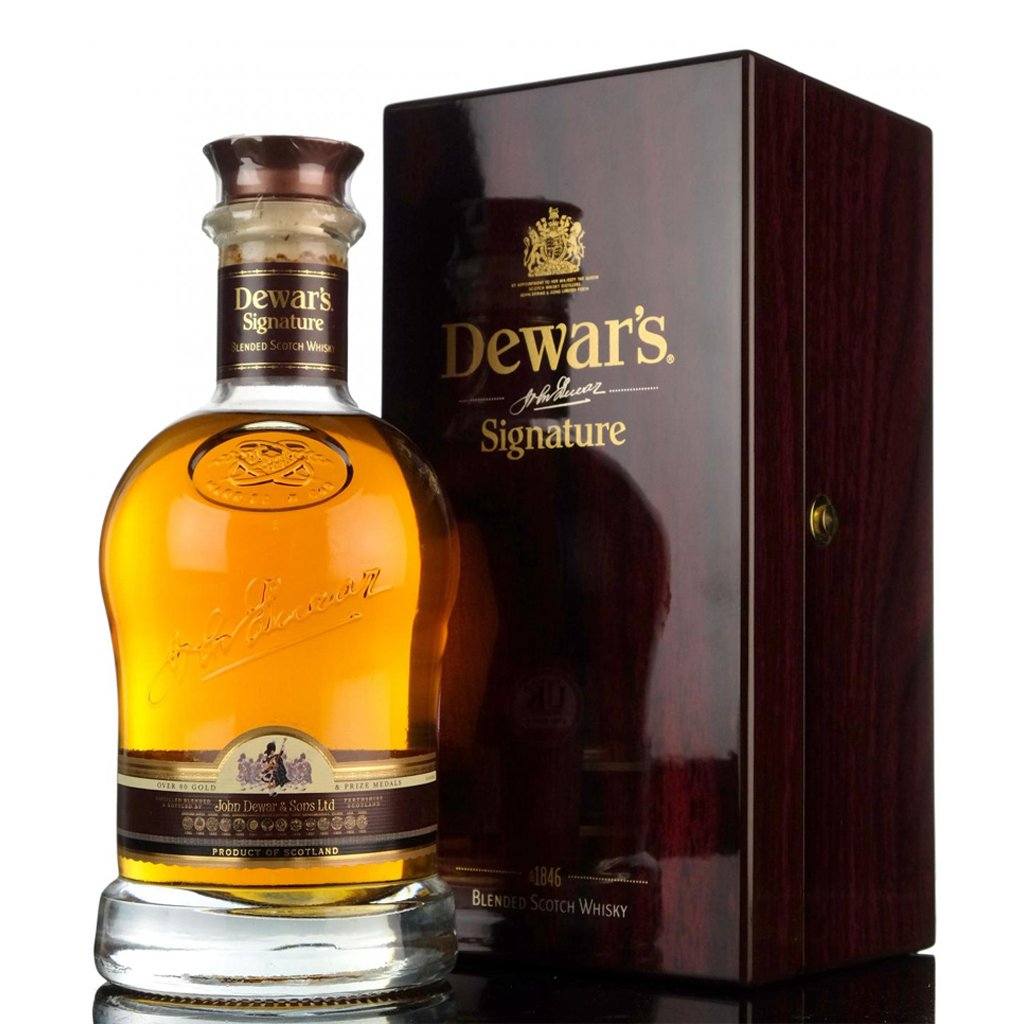 Dewars Signature 700ml - Boozy.ph